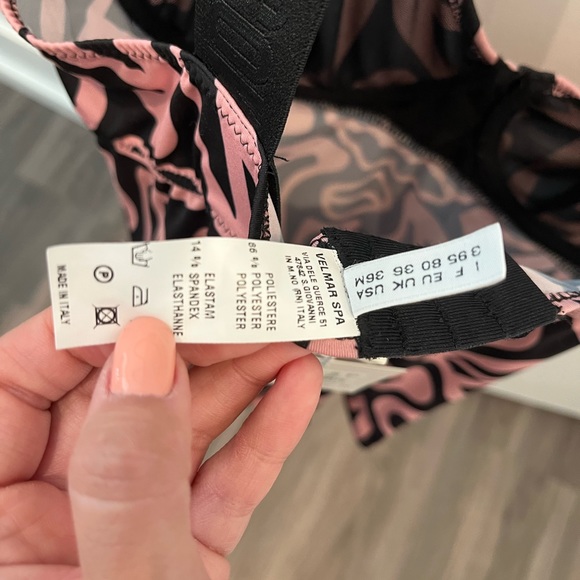 ☮️ BNWT - Moschino Underwear Onesie - Picture 9 of 10